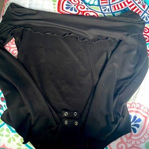 Super cute American eagle long sleeve wromper